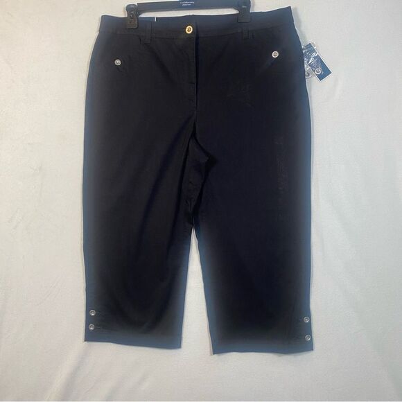 Karen Scott New W/Tags Black Capris Size 14 - Picture 1 of 13